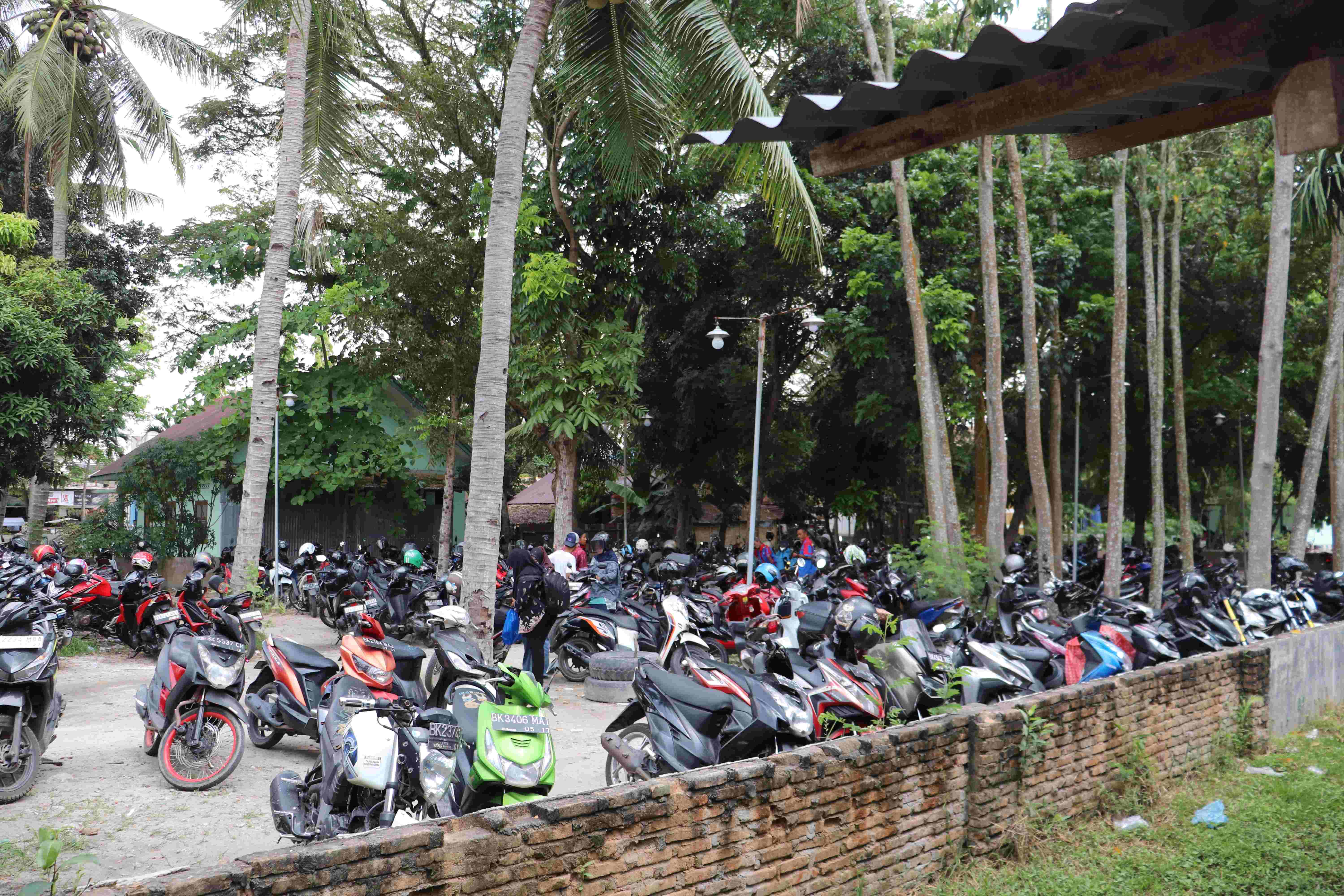 Parkir Motor