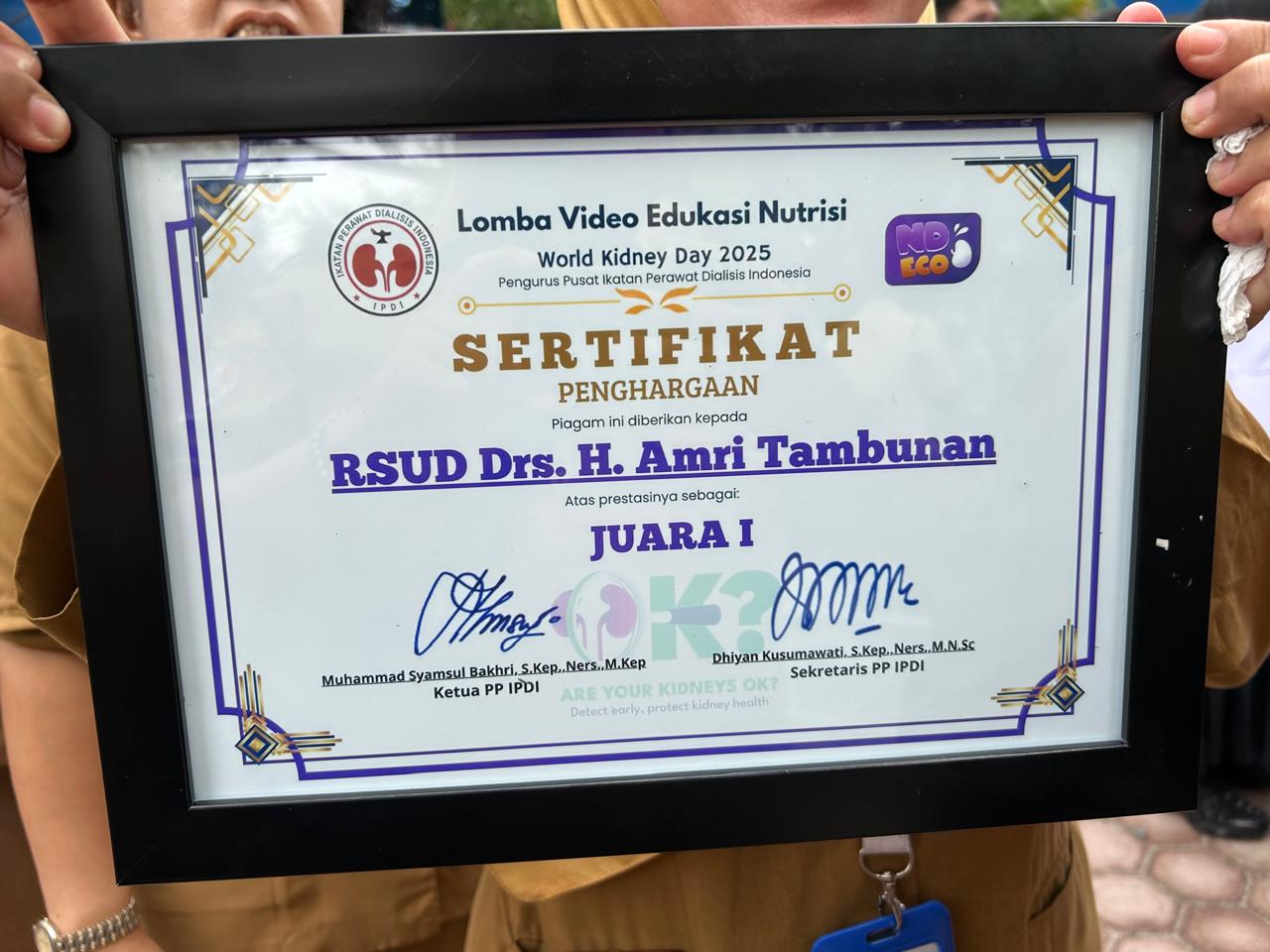 Penghargaan sebagai Juara I Lomba Video Edukasi Nutrisi dalam rangka Hari Ginjal Sedunia tahun 2025
